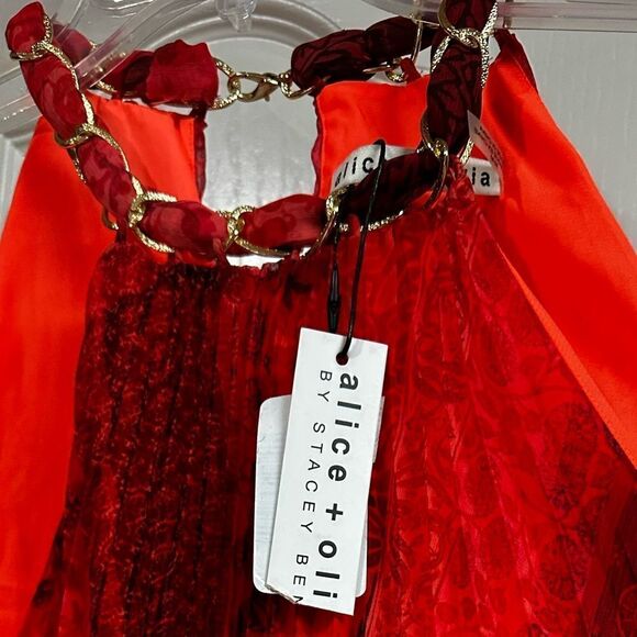 ALICE + Olivia Holiday Halter Top Chaineck Pleated vibrant Md fits Sm-Lg NWT - Picture 13 of 17